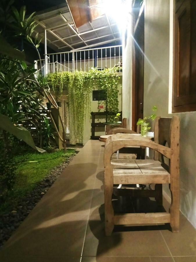 Doeloerkoe Homestay Solo 外观 照片